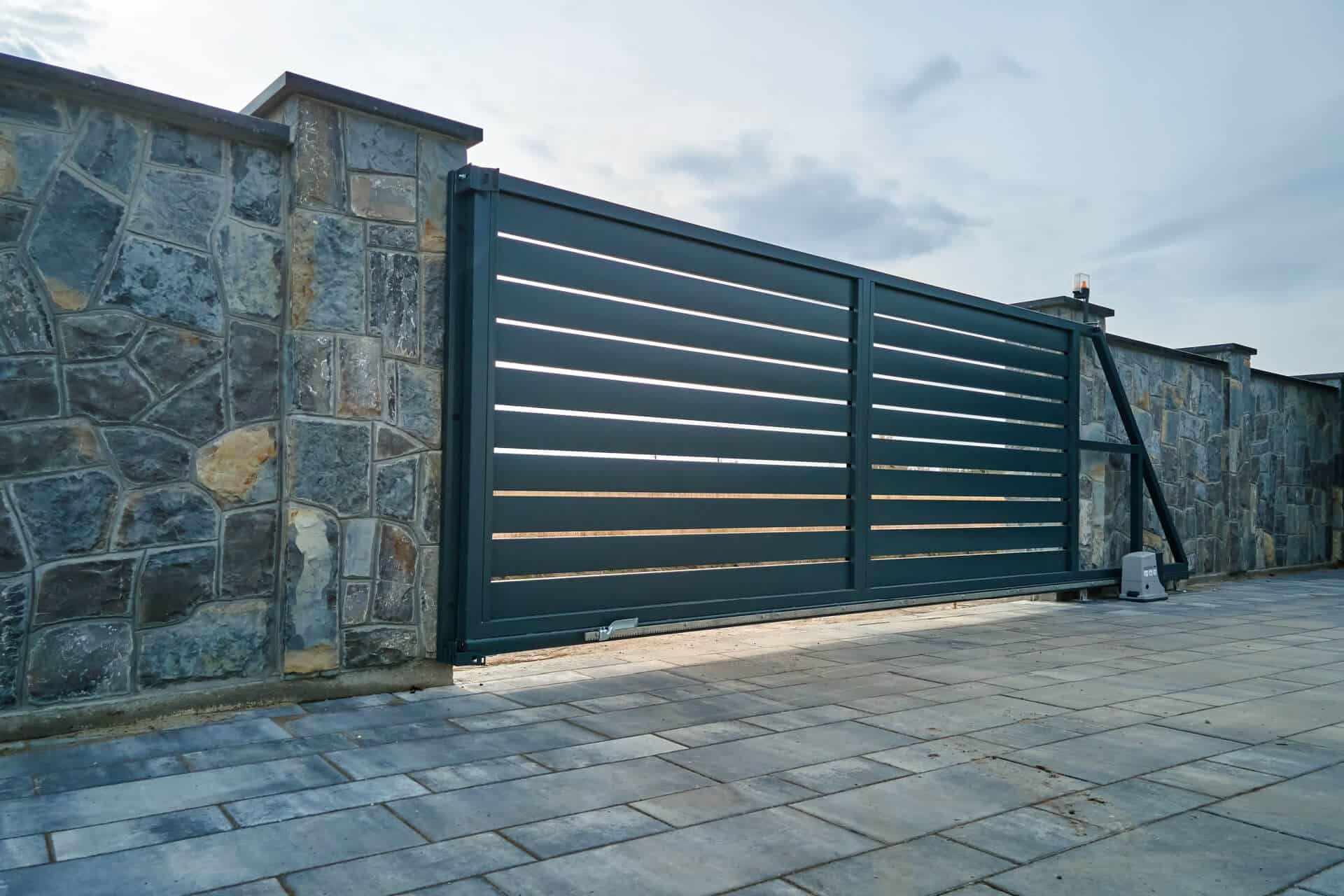 The Future of Home Security: Integrating Automated Gates with Smart Technology in Cairns