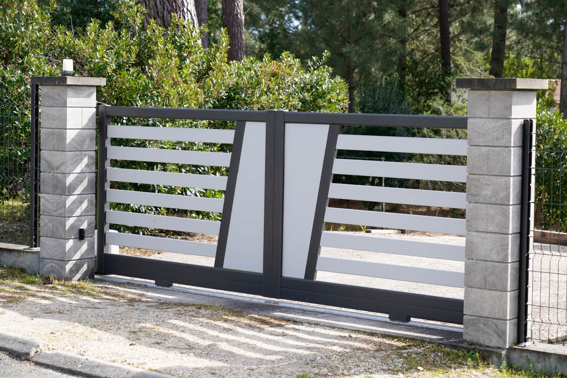 Automated Gates: A Smart Investment for Cairns Commercial Properties