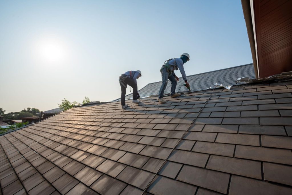 roof repairs cairns